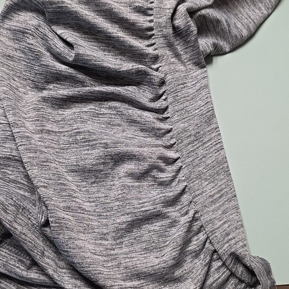 Cowl Neck Open Back Tank Med - Picture 4 of 5